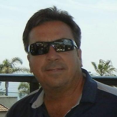 Photo of David M.