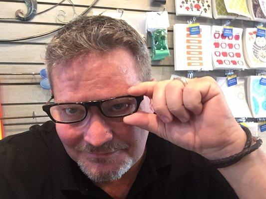 Photo of David L.