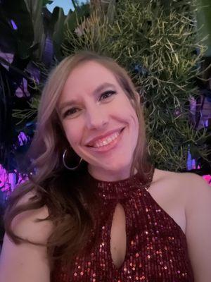 Photo of Leslie C.