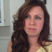 Photo of Laura L.