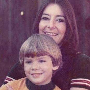 Photo of Vicki E.