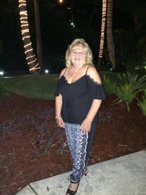 Photo of Cynthia J.