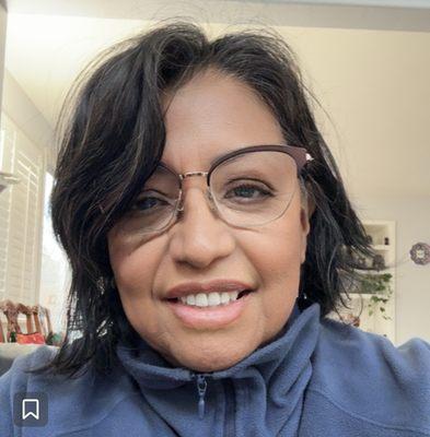 Photo of Ann L.