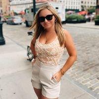 Photo of Cindy L.