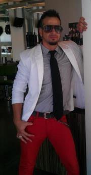 Photo of Luis R.