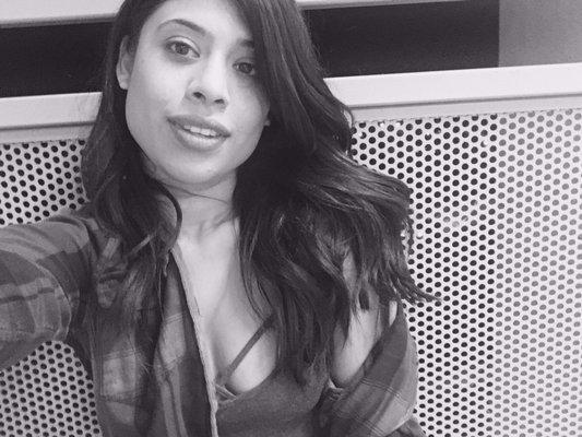 Photo of Johni Cheri R.