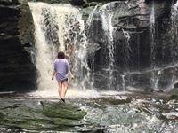 photo of Laura J.