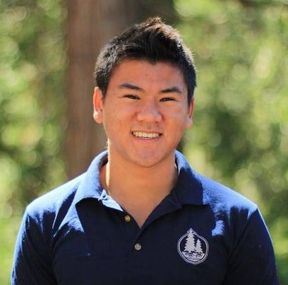 Photo of Andrew Y.