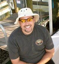 Photo of Lee M.