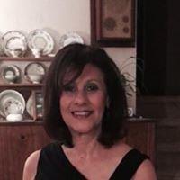 Photo of Ellen K.