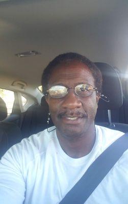 Photo of Derrick L.