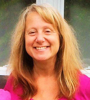 Photo of Suzanne H.
