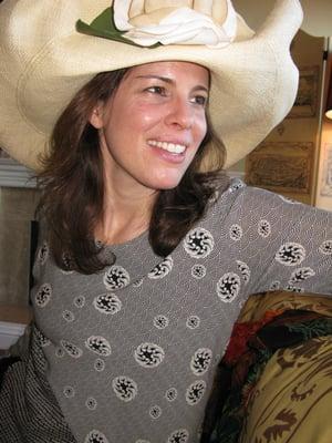 Photo of Leslie L.