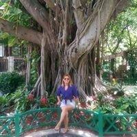 Photo of Itzel E.