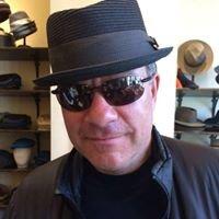 Photo of Andrew M.