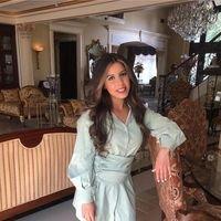Photo of Lisa R.