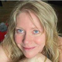 Photo of Amy M.