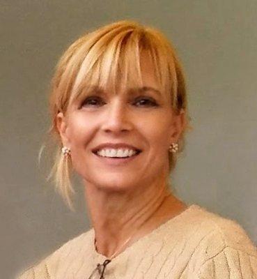 Photo of Julie C.
