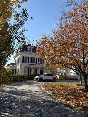 photo of Elizabeth K.