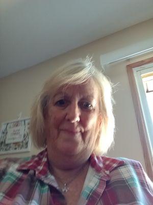 Photo of Diane Wazlavek