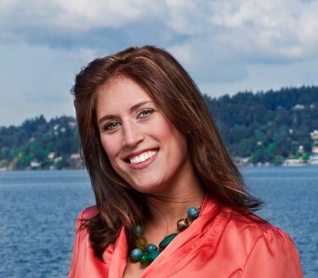 Photo of Julie H.