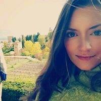 Photo of Alexandra J.