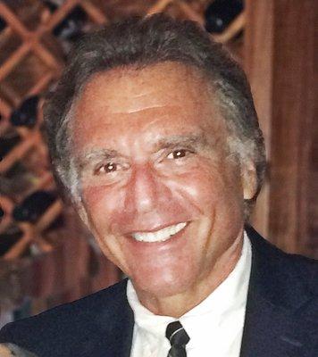 Photo of Mark B.