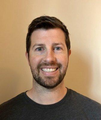 Photo of Brett L.