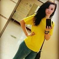Photo of Randi V.