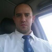 Photo of Erik A.