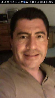 Photo of Glen D.