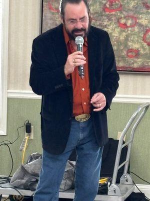 Photo of Roger F.