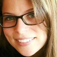 Photo of Erin R.