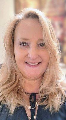 Photo of Liz D.