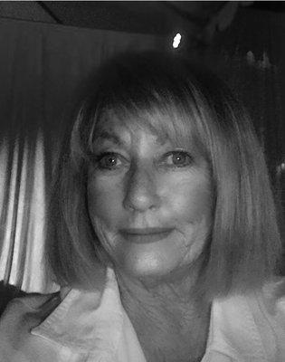 Photo of Lynn B.