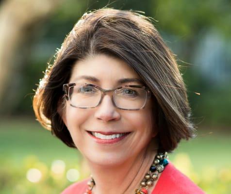 Photo of Lisa T.