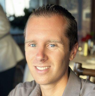 Photo of Eric B.