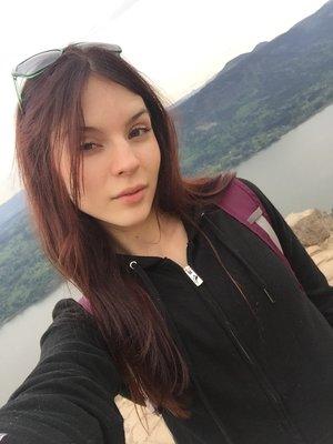 Photo of Anna L.