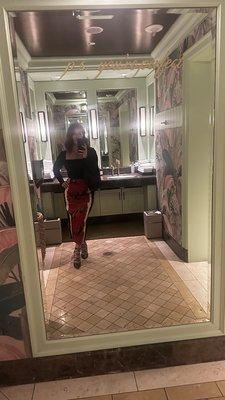 Photo of Damaris G.