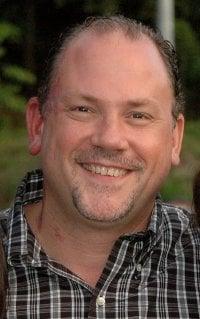 Photo of Peter Thomas D.
