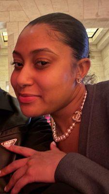 Photo of Richelle G.
