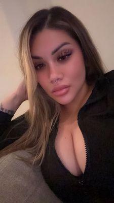 Photo of Monique R.