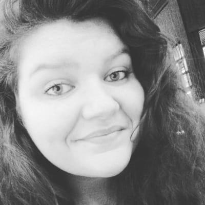 photo of Jessica L.