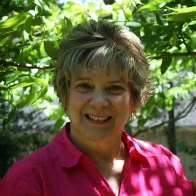 Photo of Donna W.