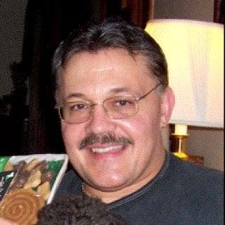 Photo of Robert L.