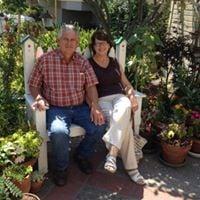 Photo of Maureen F.