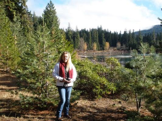 Photo of Joanne R.