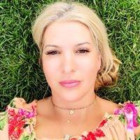 photo of Adrienne V.