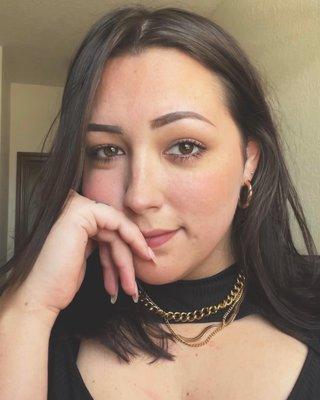 Photo of Andrea V.