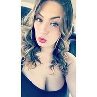 photo of Samantha E.